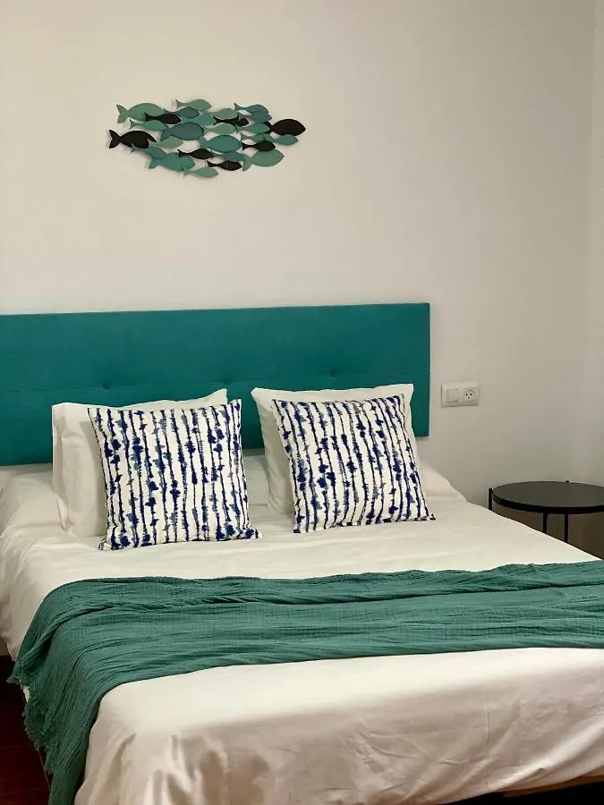 Apartamentos Turisticos Carmencita Bolonia Apartment