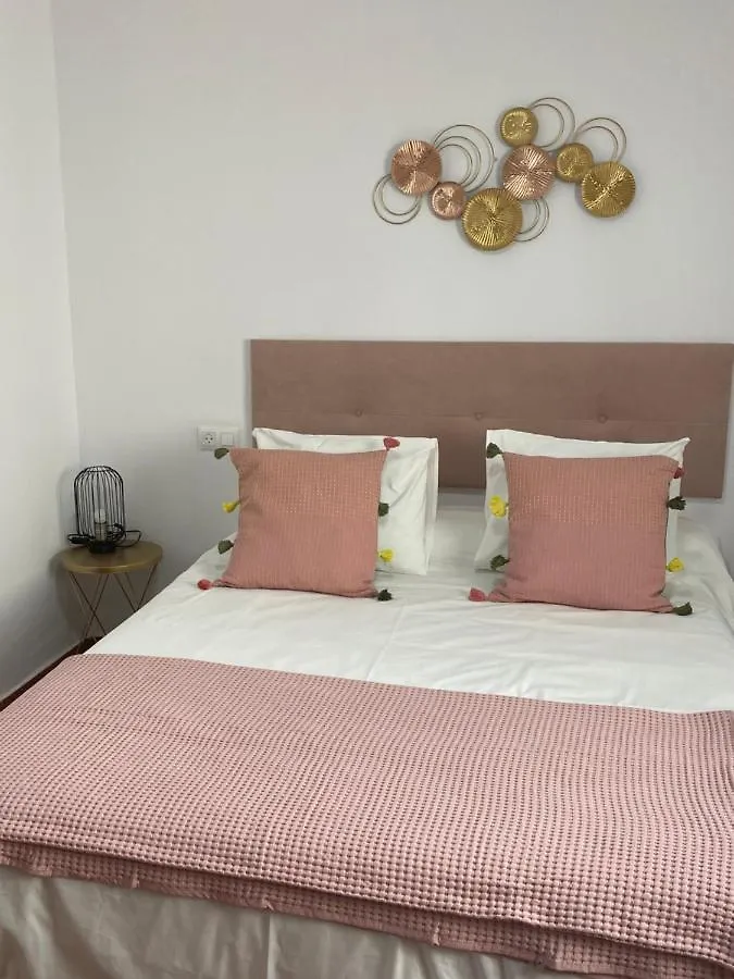 Apartamentos Turisticos Carmencita Bolonia